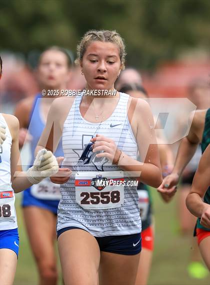 Thumbnail 1 in UIL 6A Girls Cross Country State Final photogallery.