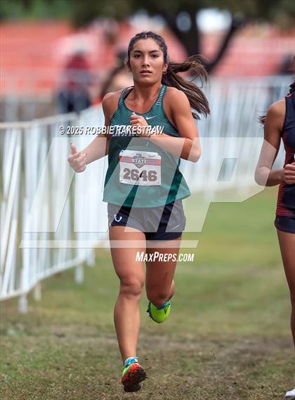 Thumbnail 2 in UIL 6A Girls Cross Country State Final photogallery.