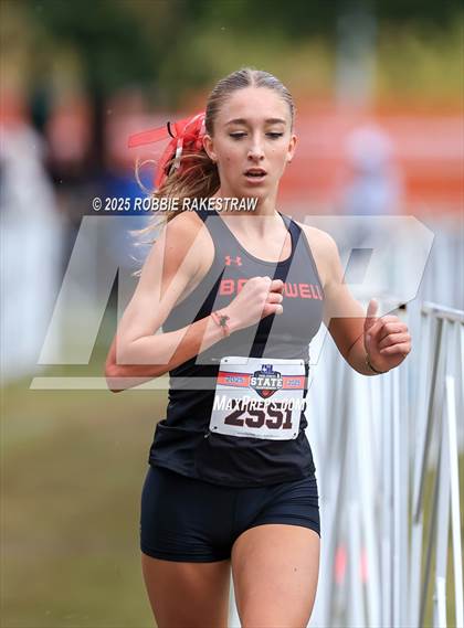 Thumbnail 1 in UIL 6A Girls Cross Country State Final photogallery.
