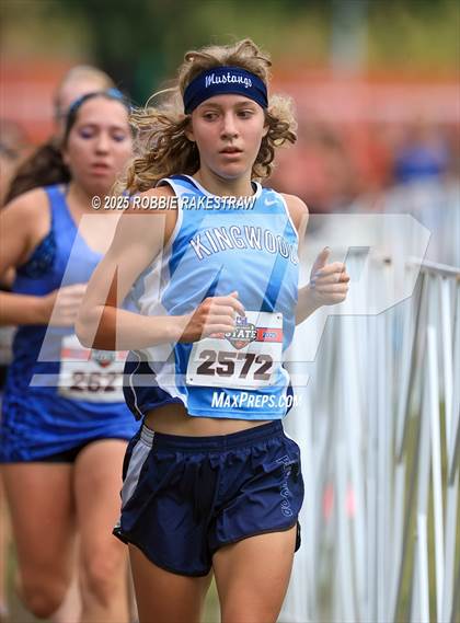 Thumbnail 2 in UIL 6A Girls Cross Country State Final photogallery.