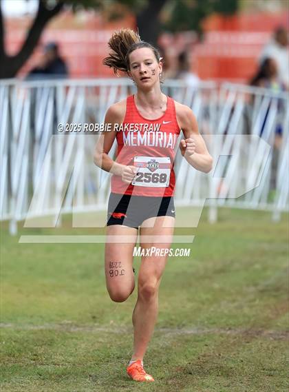 Thumbnail 3 in UIL 6A Girls Cross Country State Final photogallery.