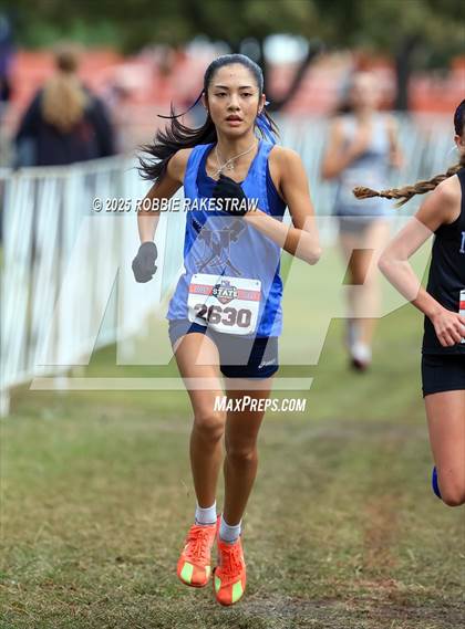 Thumbnail 2 in UIL 6A Girls Cross Country State Final photogallery.