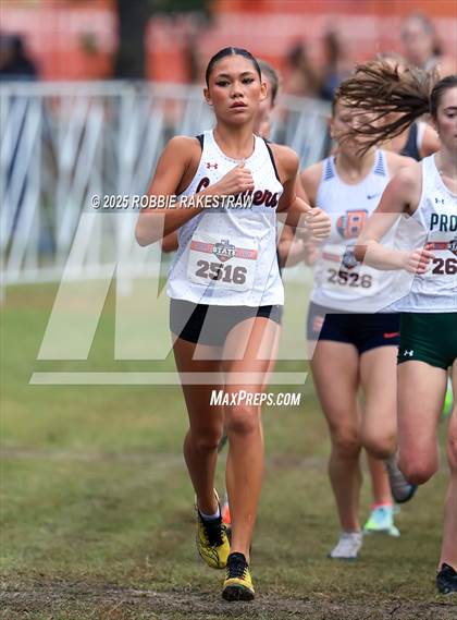 Thumbnail 1 in UIL 6A Girls Cross Country State Final photogallery.