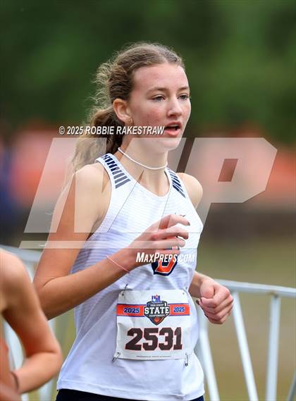 Thumbnail 3 in UIL 6A Girls Cross Country State Final photogallery.