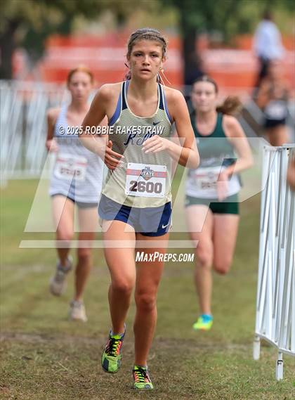 Thumbnail 2 in UIL 6A Girls Cross Country State Final photogallery.