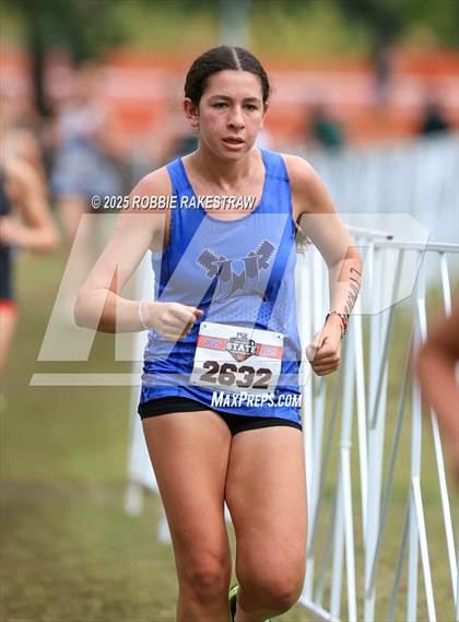 Thumbnail 2 in UIL 6A Girls Cross Country State Final photogallery.
