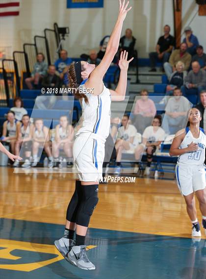 Thumbnail 2 in South Callaway vs Southern Boone photogallery.