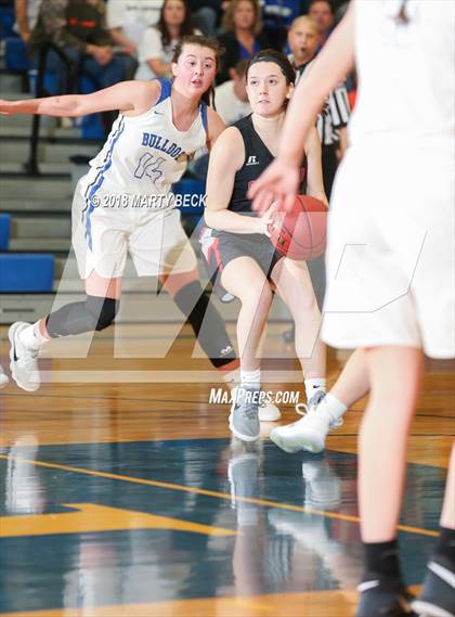 Thumbnail 3 in South Callaway vs Southern Boone photogallery.