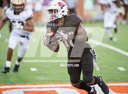 Thumbnail 3 in Mary Persons vs. Lee County photogallery.