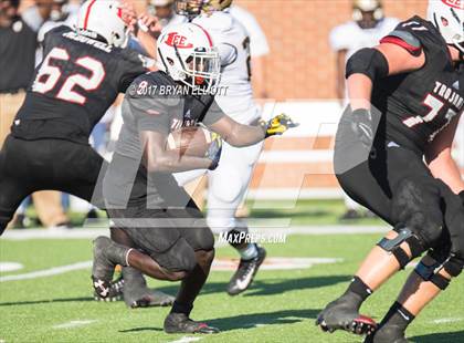 Thumbnail 2 in Mary Persons vs. Lee County photogallery.