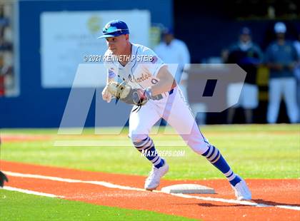 Thumbnail 1 in St. Charles Catholic vs. Dunham (LHSAA 2A/3A Quarterfinal) photogallery.