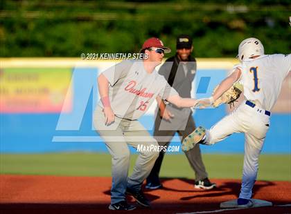 Thumbnail 2 in St. Charles Catholic vs. Dunham (LHSAA 2A/3A Quarterfinal) photogallery.