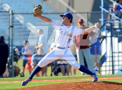 Thumbnail 3 in St. Charles Catholic vs. Dunham (LHSAA 2A/3A Quarterfinal) photogallery.