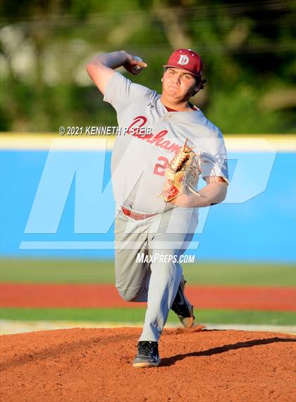 Thumbnail 3 in St. Charles Catholic vs. Dunham (LHSAA 2A/3A Quarterfinal) photogallery.