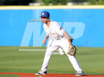 Thumbnail 1 in St. Charles Catholic vs. Dunham (LHSAA 2A/3A Quarterfinal) photogallery.