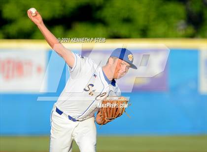 Thumbnail 2 in St. Charles Catholic vs. Dunham (LHSAA 2A/3A Quarterfinal) photogallery.