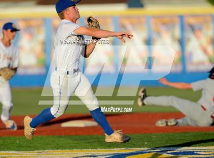 Thumbnail 3 in St. Charles Catholic vs. Dunham (LHSAA 2A/3A Quarterfinal) photogallery.
