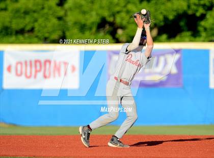 Thumbnail 3 in St. Charles Catholic vs. Dunham (LHSAA 2A/3A Quarterfinal) photogallery.