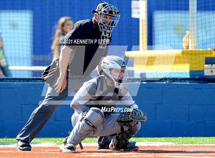 Thumbnail 1 in St. Charles Catholic vs. Dunham (LHSAA 2A/3A Quarterfinal) photogallery.