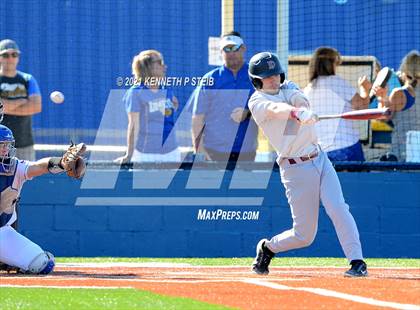 Thumbnail 3 in St. Charles Catholic vs. Dunham (LHSAA 2A/3A Quarterfinal) photogallery.