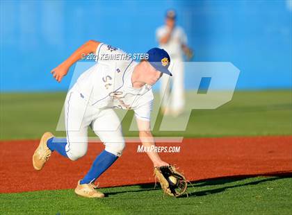 Thumbnail 3 in St. Charles Catholic vs. Dunham (LHSAA 2A/3A Quarterfinal) photogallery.