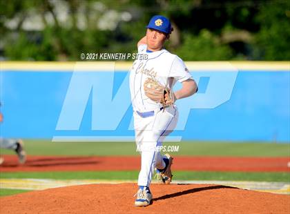 Thumbnail 1 in St. Charles Catholic vs. Dunham (LHSAA 2A/3A Quarterfinal) photogallery.