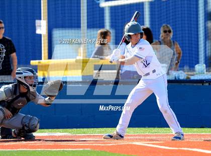 Thumbnail 3 in St. Charles Catholic vs. Dunham (LHSAA 2A/3A Quarterfinal) photogallery.