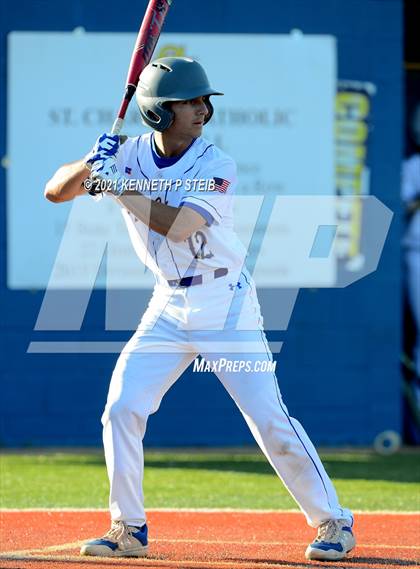 Thumbnail 1 in St. Charles Catholic vs. Dunham (LHSAA 2A/3A Quarterfinal) photogallery.