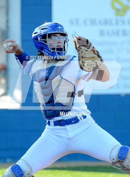 Thumbnail 3 in St. Charles Catholic vs. Dunham (LHSAA 2A/3A Quarterfinal) photogallery.