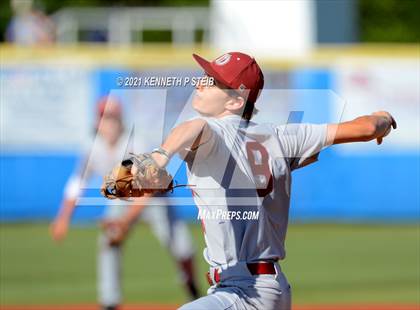 Thumbnail 3 in St. Charles Catholic vs. Dunham (LHSAA 2A/3A Quarterfinal) photogallery.