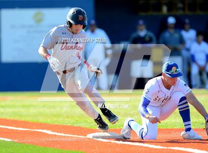 Thumbnail 3 in St. Charles Catholic vs. Dunham (LHSAA 2A/3A Quarterfinal) photogallery.