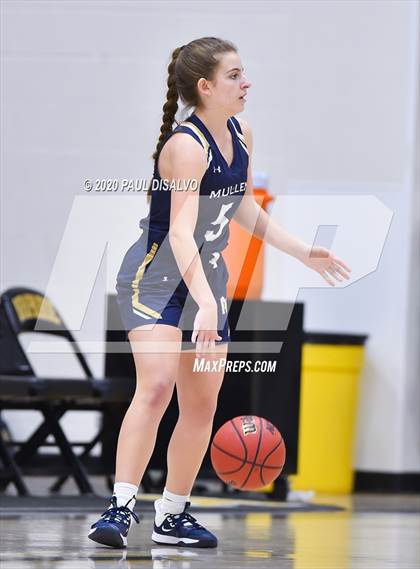 Thumbnail 3 in Mullen @ Arapahoe photogallery.