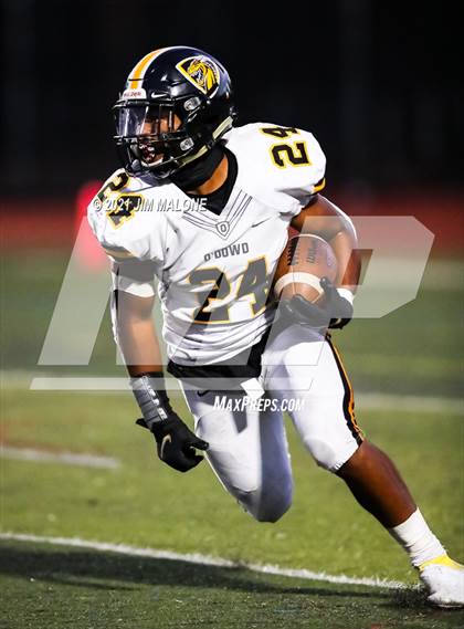 Thumbnail 3 in Bishop O'Dowd @ San Ramon Valley photogallery.