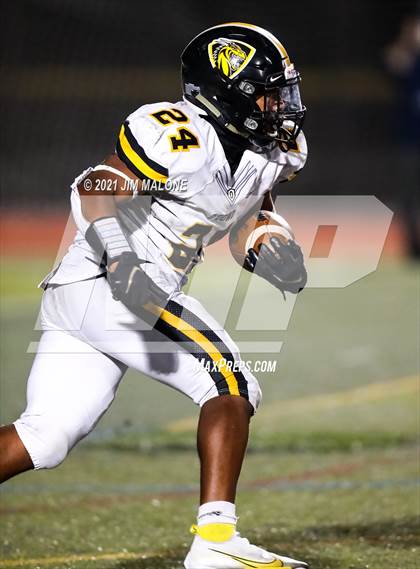 Thumbnail 2 in Bishop O'Dowd @ San Ramon Valley photogallery.