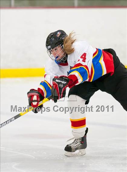 Thumbnail 3 in St. Croix Valley Fusion (River Falls) vs Benilde-St. Margaret's (Schwan Cup Semifinal) photogallery.