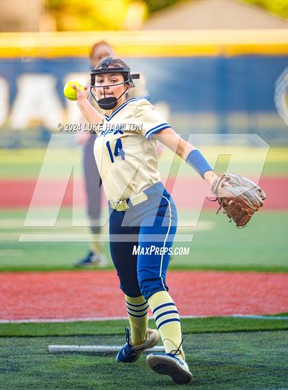 Thumbnail 1 in Northview @ St. Pius X Catholic photogallery.