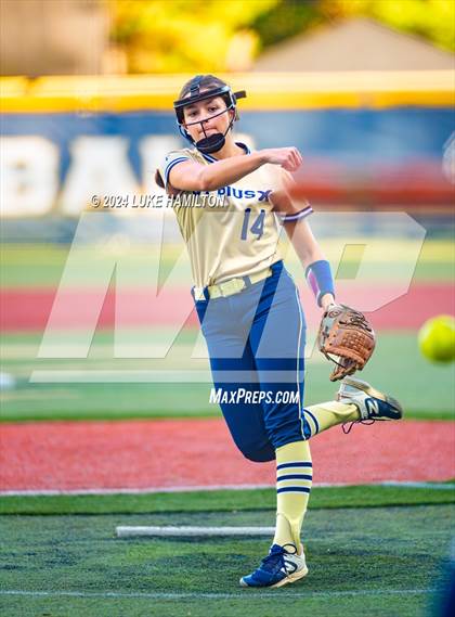 Thumbnail 2 in Northview @ St. Pius X Catholic photogallery.