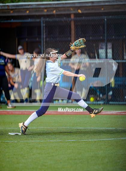 Thumbnail 3 in Northview @ St. Pius X Catholic photogallery.