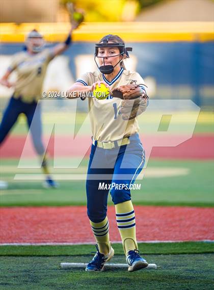 Thumbnail 3 in Northview @ St. Pius X Catholic photogallery.