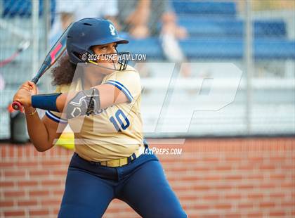 Thumbnail 3 in Northview @ St. Pius X Catholic photogallery.