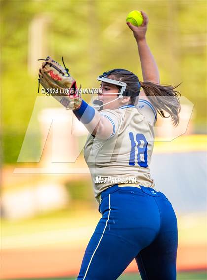 Thumbnail 1 in Northview @ St. Pius X Catholic photogallery.