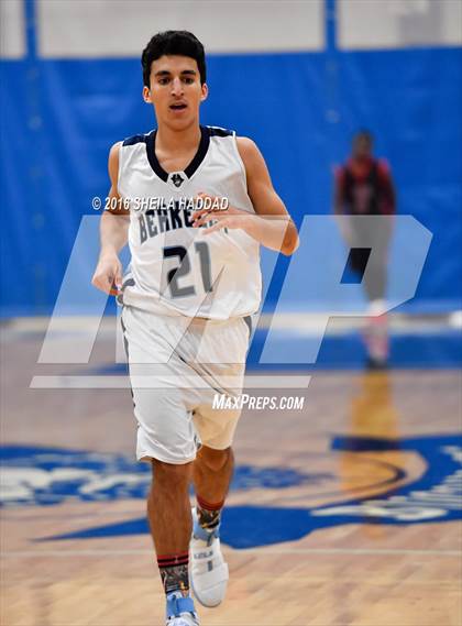 Thumbnail 1 in Carrollwood Day @ Berkeley Prep photogallery.