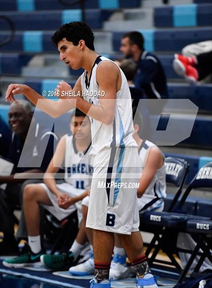 Thumbnail 1 in Carrollwood Day @ Berkeley Prep photogallery.