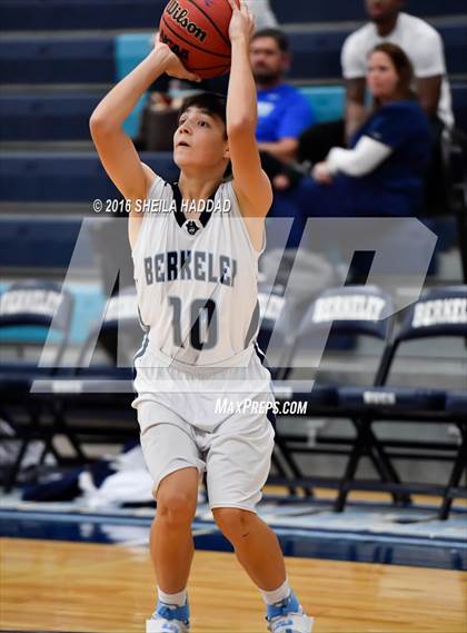 Thumbnail 3 in Carrollwood Day @ Berkeley Prep photogallery.