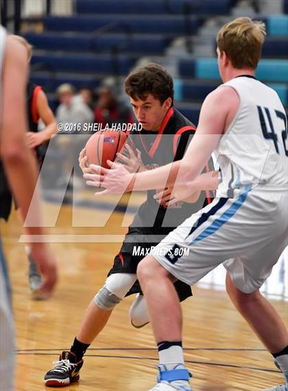 Thumbnail 1 in Carrollwood Day @ Berkeley Prep photogallery.