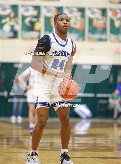 Thumbnail 1 in Center Grove vs. Franklin Central (IHSAA 4A Sectional Semifinal) photogallery.