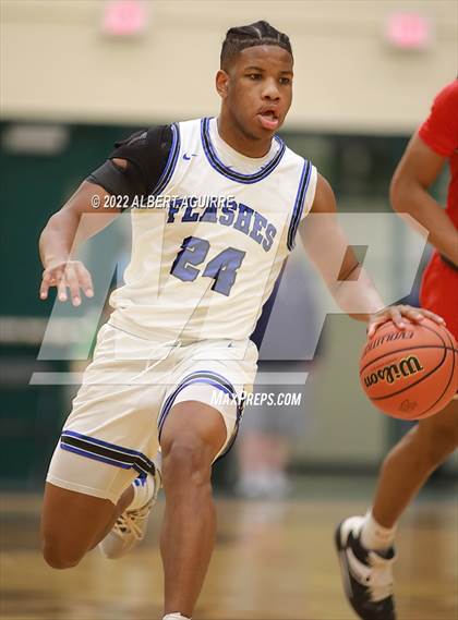 Thumbnail 3 in Center Grove vs. Franklin Central (IHSAA 4A Sectional Semifinal) photogallery.