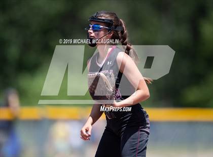 Thumbnail 3 in Oneida vs Eden (NYSPHSAA Class B Semifinal) photogallery.