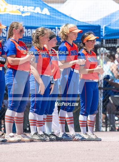 Thumbnail 2 in Oneida vs Eden (NYSPHSAA Class B Semifinal) photogallery.
