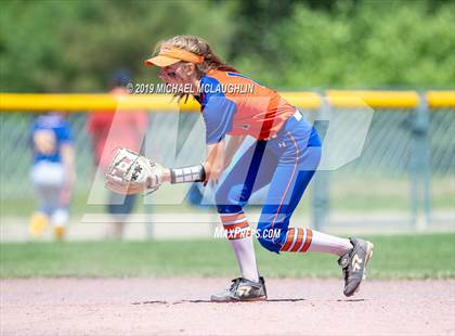 Thumbnail 2 in Oneida vs Eden (NYSPHSAA Class B Semifinal) photogallery.